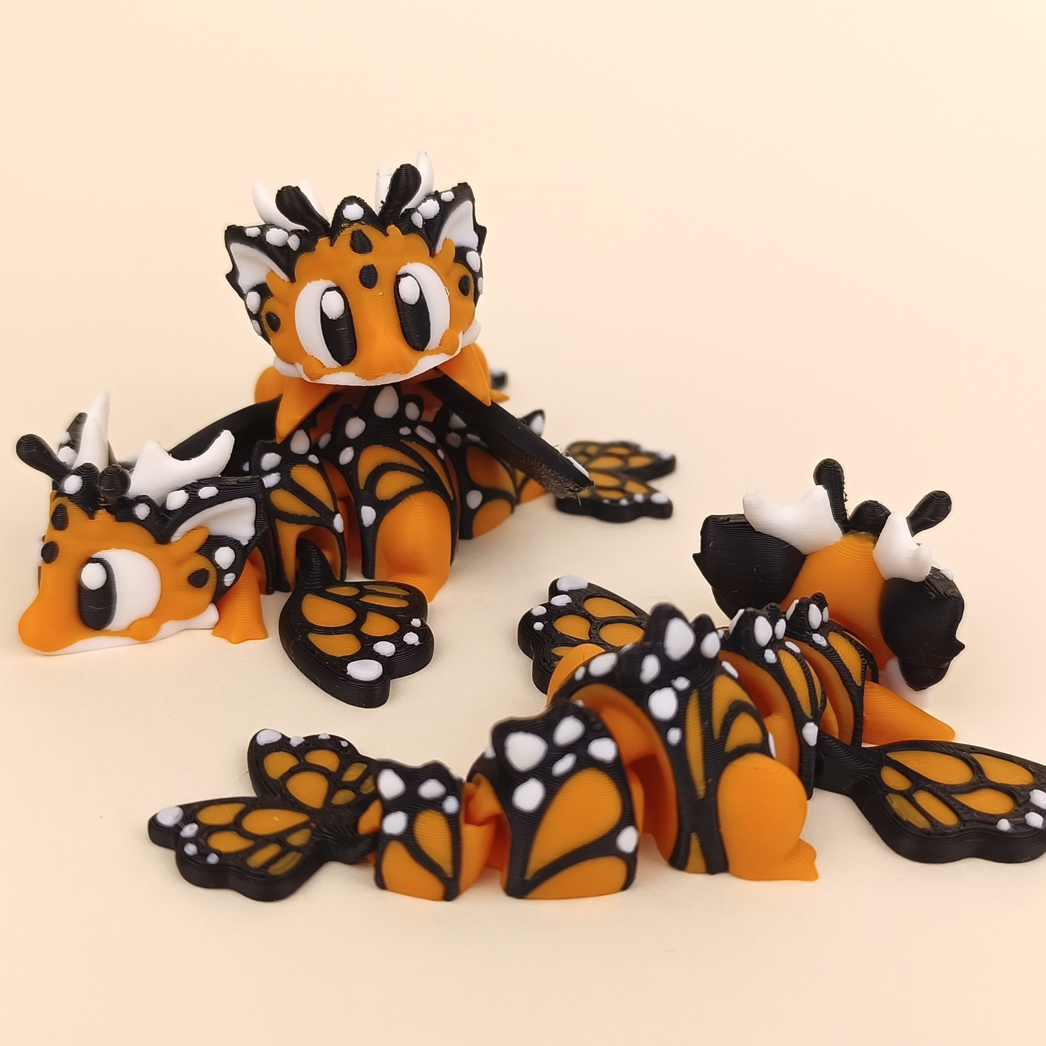 Butterfly Dragon Egg Set – Enchanting Hatchlings Collection – view 3 | Wigglix