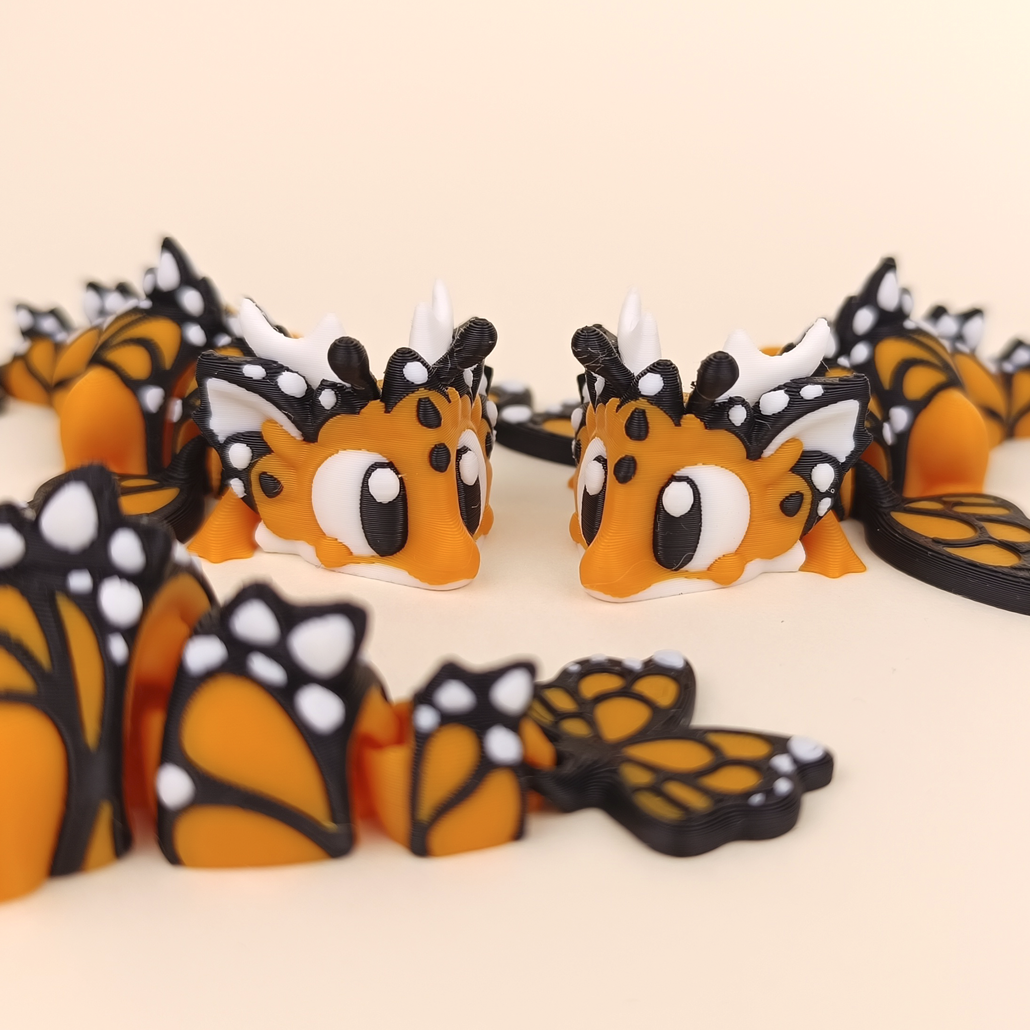 Butterfly Dragon Egg Set – Enchanting Hatchlings Collection – view 5 | Wigglix
