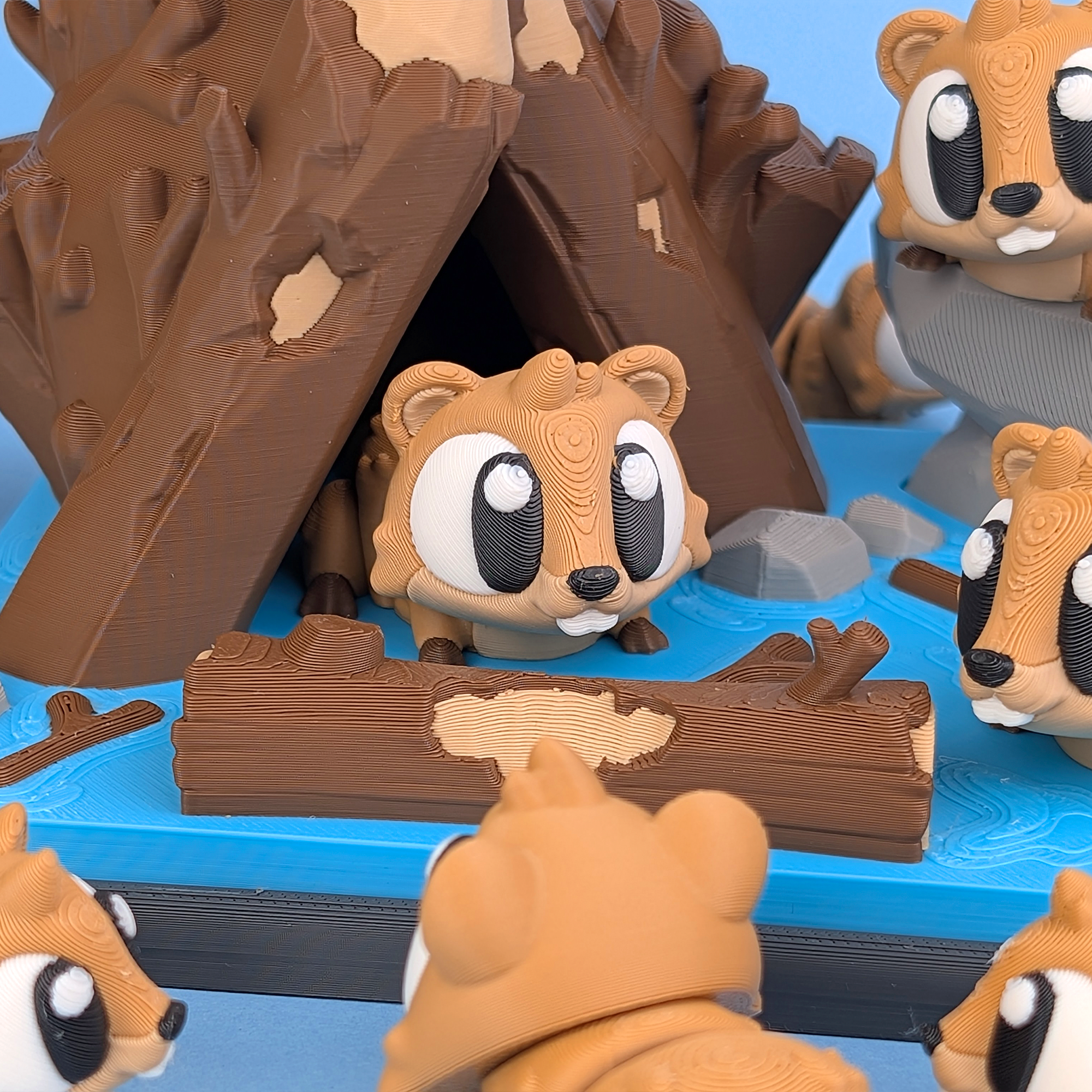 Flexi Beaver & River Hut Playset – view 5 | Wigglix