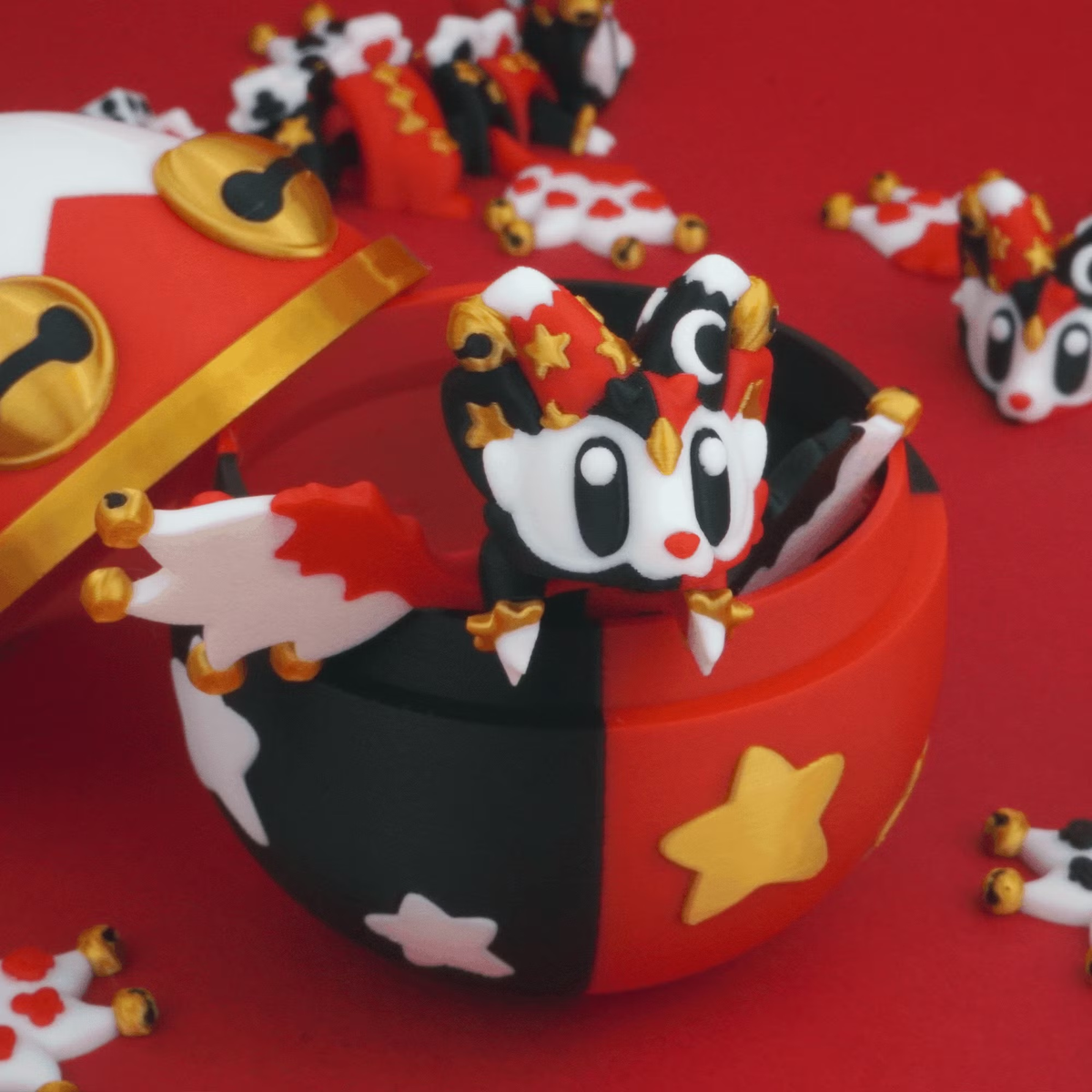 Jester Mini Dragon Trio & Egg – Playful Articulated Fantasy Set