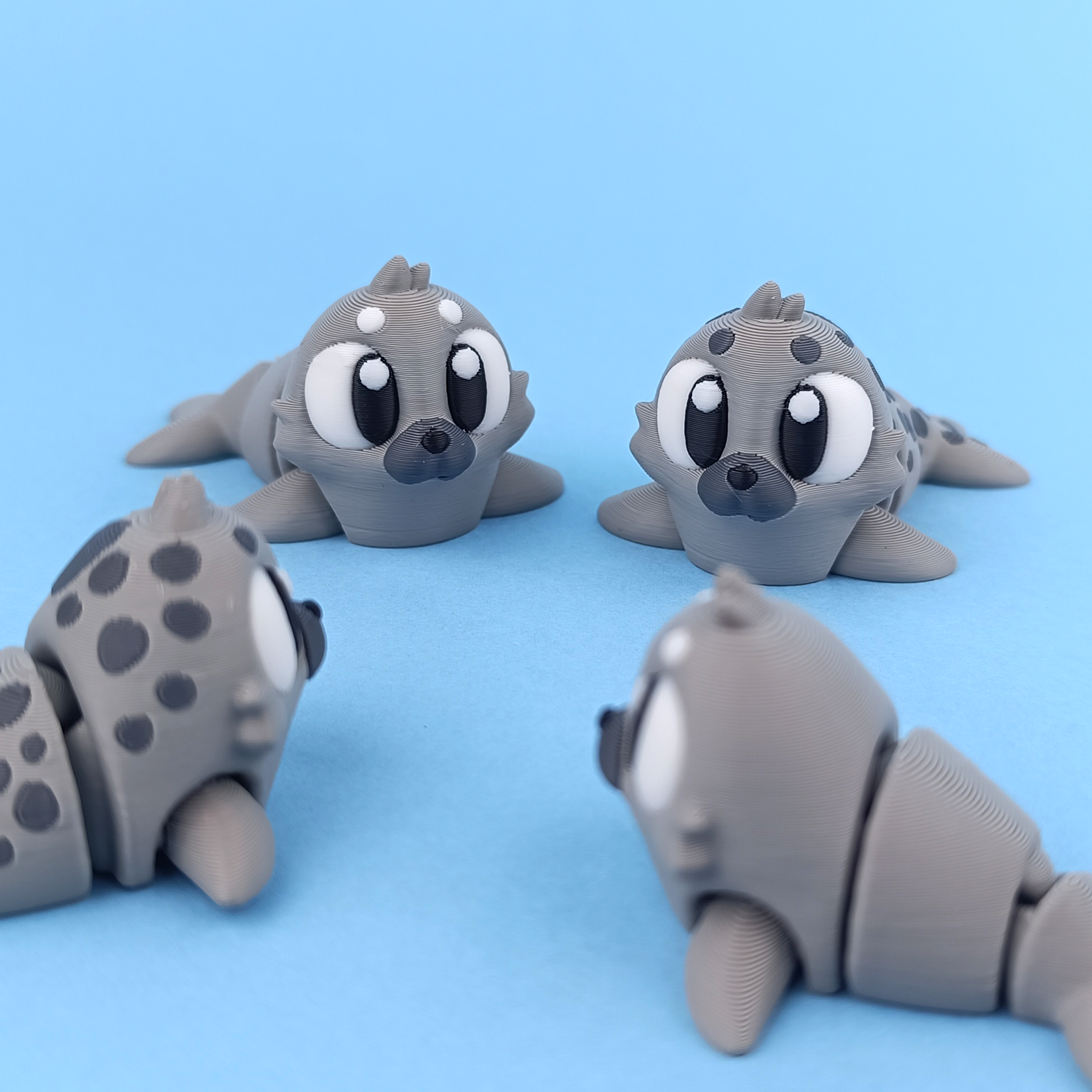 Flexi Seal – Cute Articulated Ocean Buddy (Set of 3)