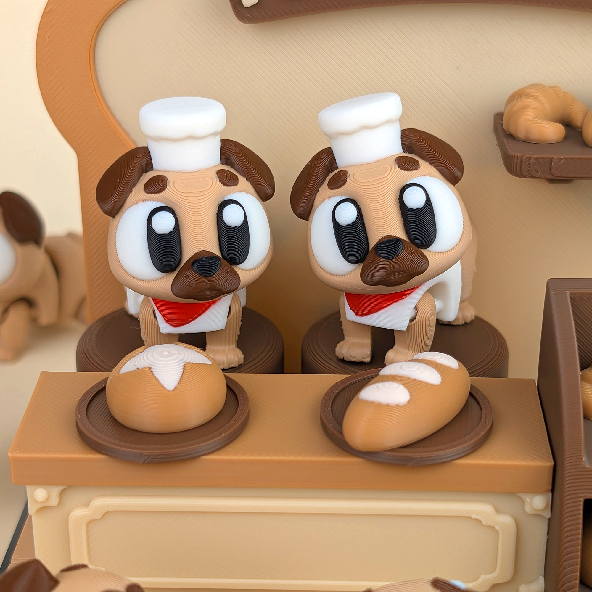 Flexi Pug & Pug's Bakery Playset – view 5 | Wigglix