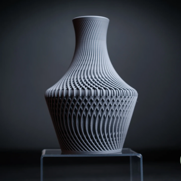 HelixFlow Sculptural Vase – Modern Geometric Art Piece