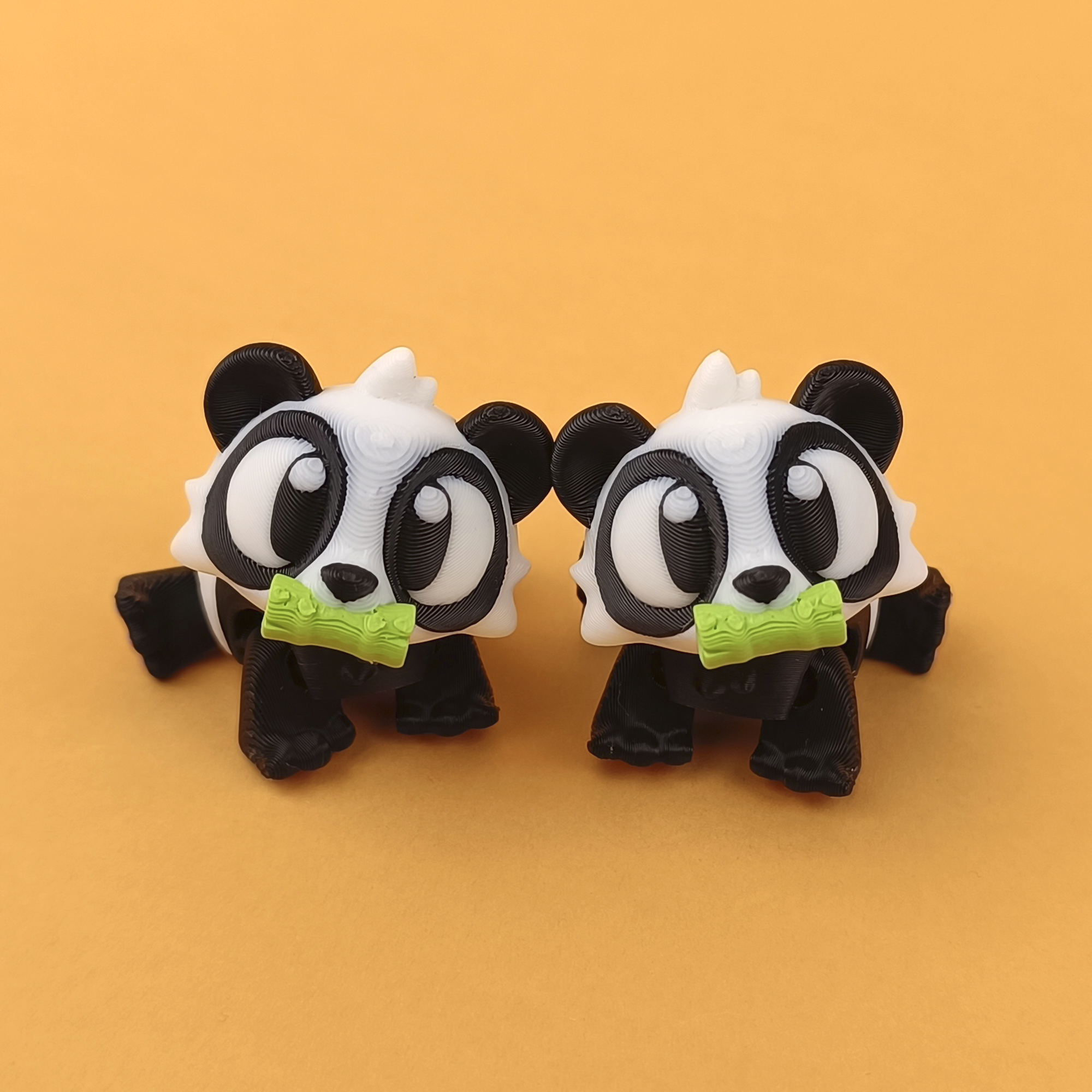 Flexi Panda Squad – Adorable Articulated Panda Collectible – view 3 | Wigglix